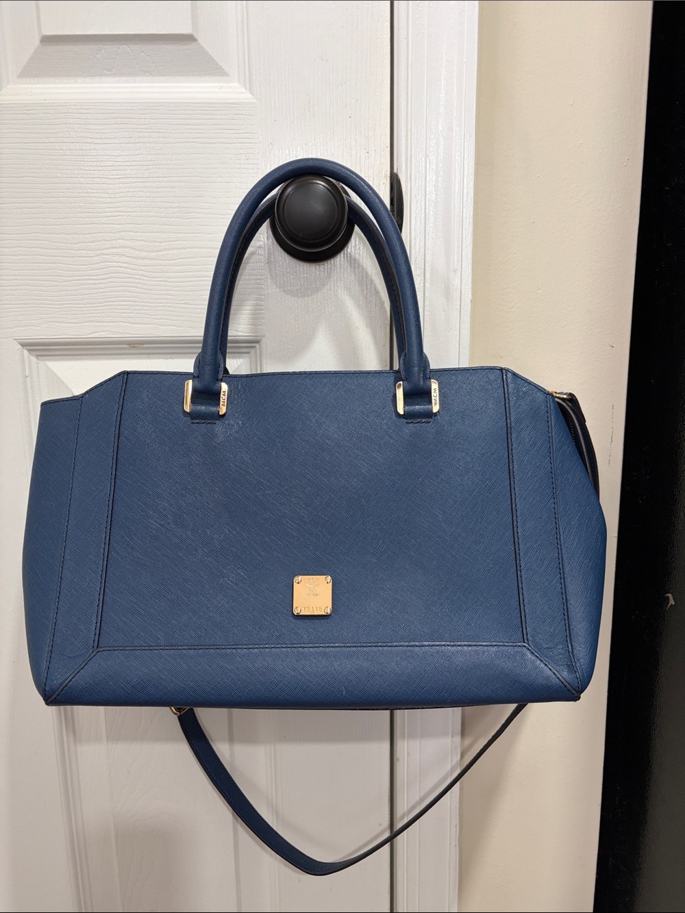 mcm structured bag